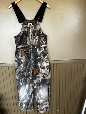 Walls Camouflage Hunting Outdoor Overalls Youth size 18